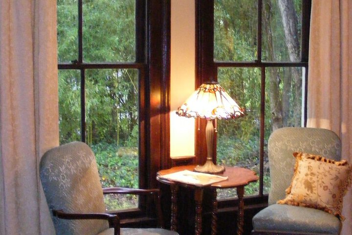 Adair Manor Bed & Breakfast