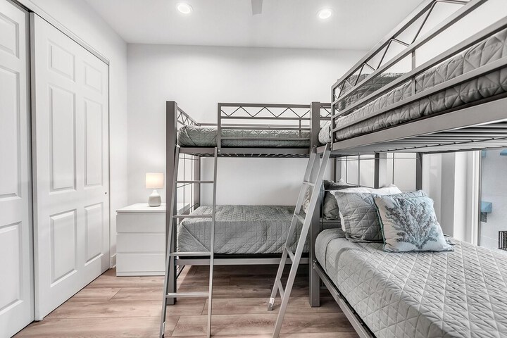 Azul Townhomes A1