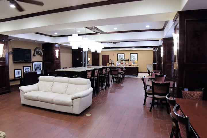 Hotel Interior 37 of 123