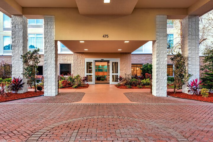 Hotel 16 of 138