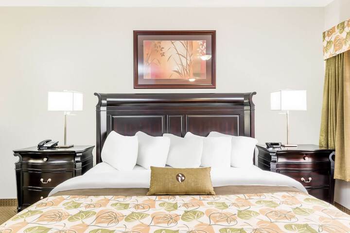 Room 15 of 29