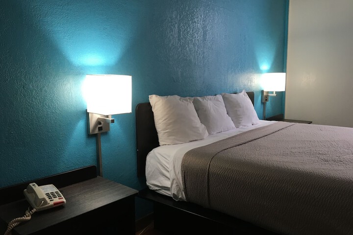 FairBridge Inn Express Melrose Park