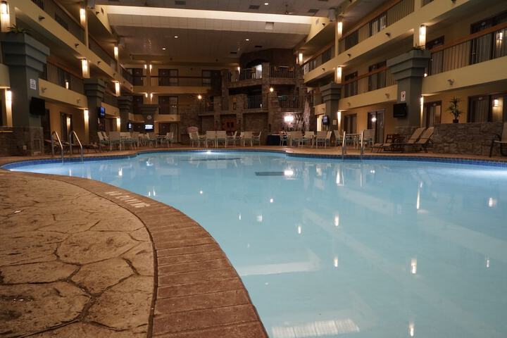 Pool 6 of 66