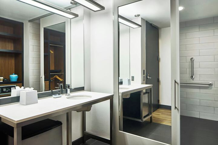 Aloft by Marriott Raleigh