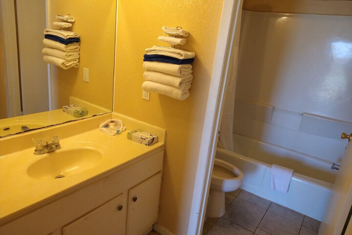 Room 108 of 126