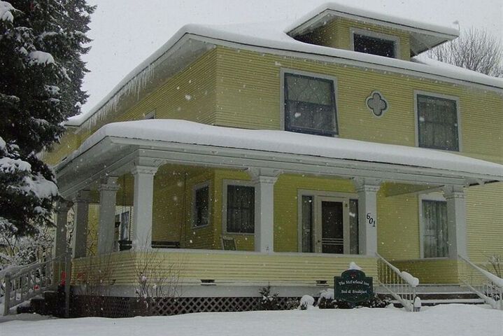 THE MCFARLAND INN