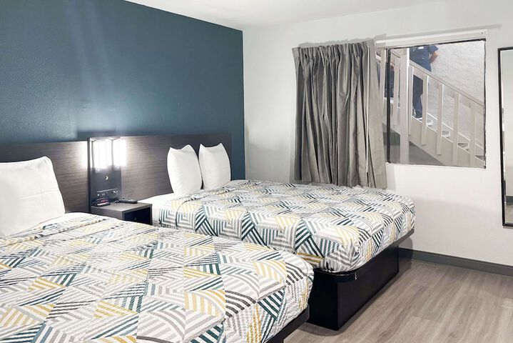 Room 22 of 29