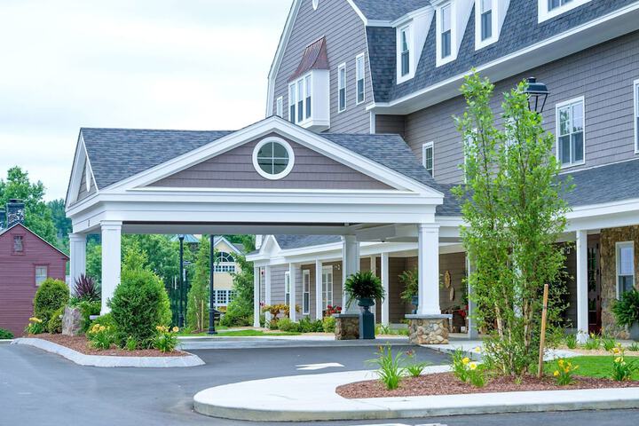 The Grand at Bedford Village Inn