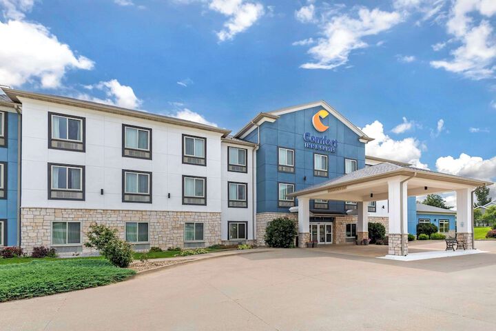Hotel 3 of 71