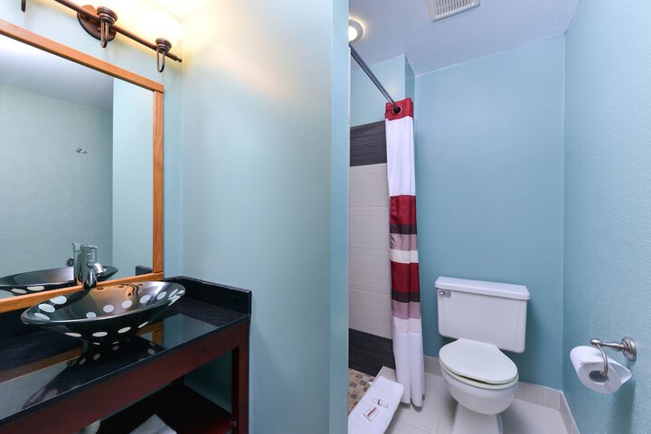 Room 18 of 26