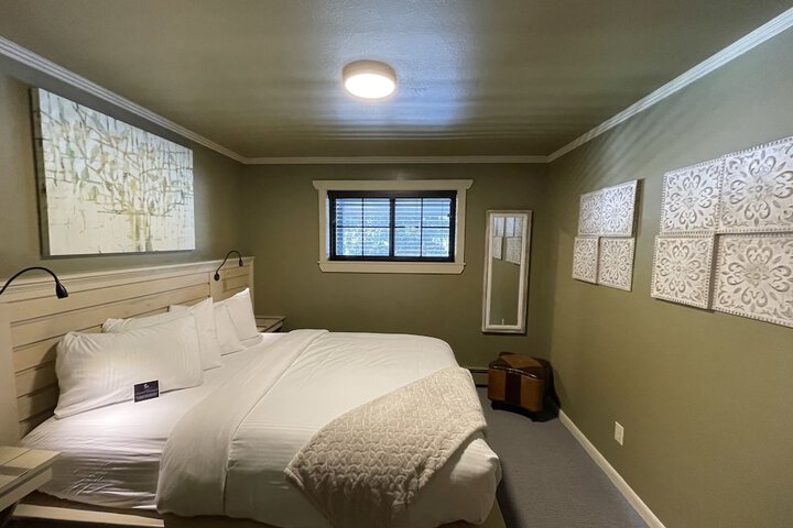 Room 118 of 218