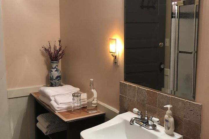 Mountain Meadows Inn