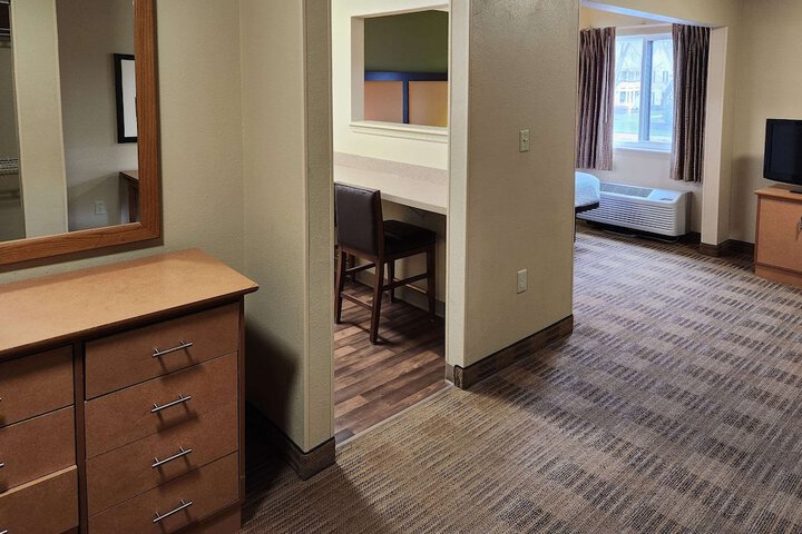Room 12 of 14
