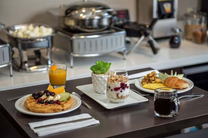 Breakfast/Coffee Service 41 of 47