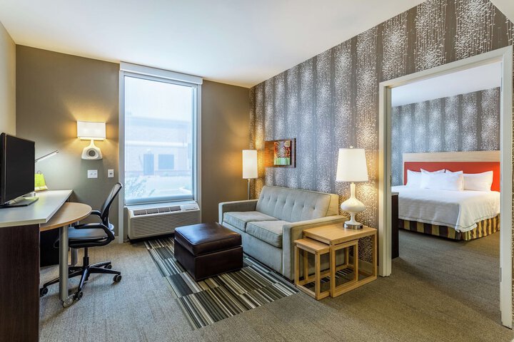 Room 16 of 30