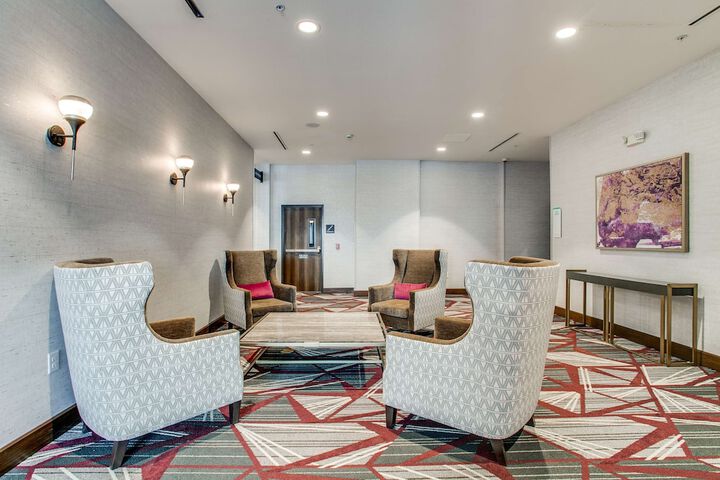 Hotel Interior 11 of 41