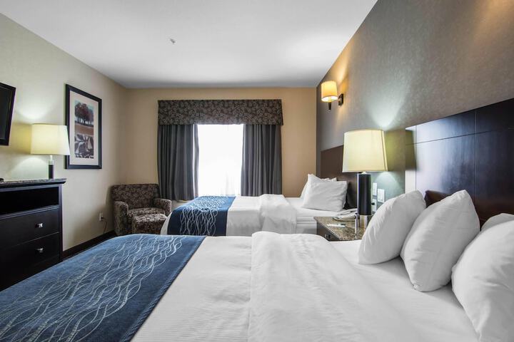 Comfort Inn & Suites
