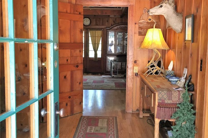 Rocky Mountain Lodge