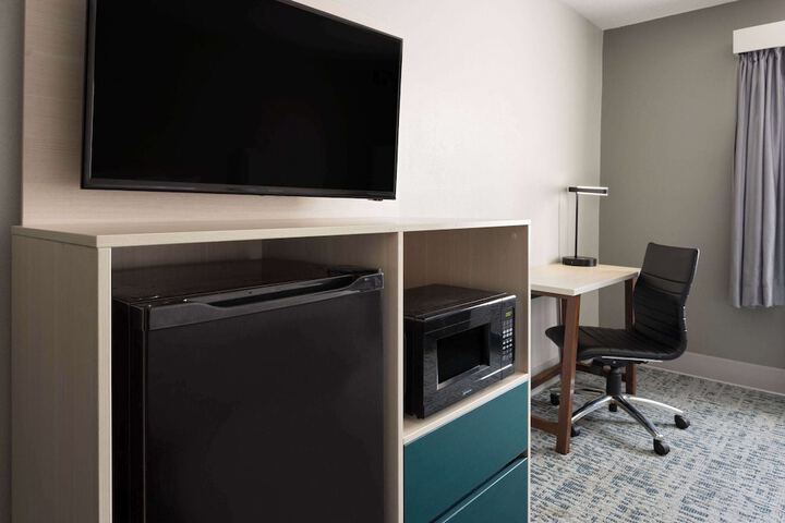 Room 20 of 27
