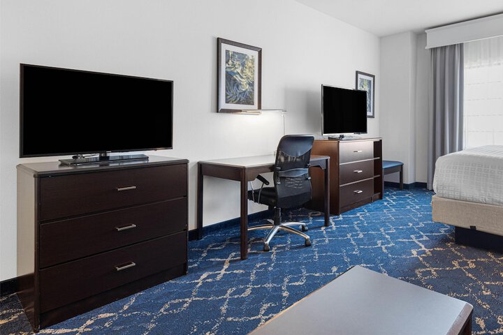 Best Western Plus New Richmond Inn & Suites