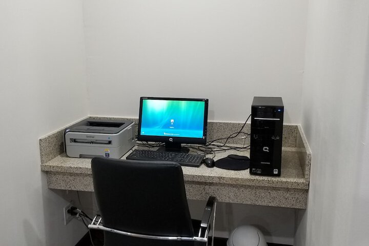Business Center 49 of 49