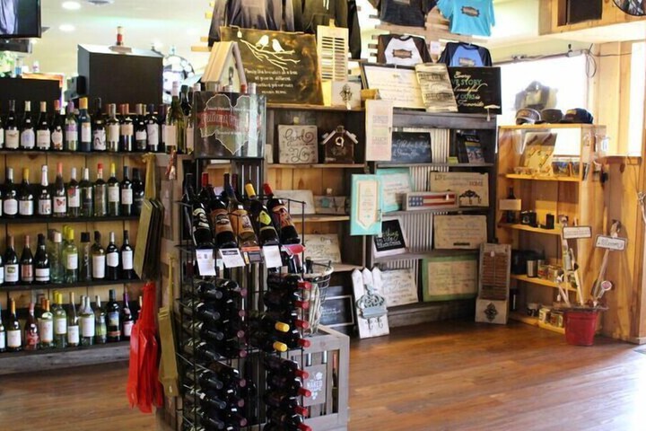 Gift Shop 10 of 14