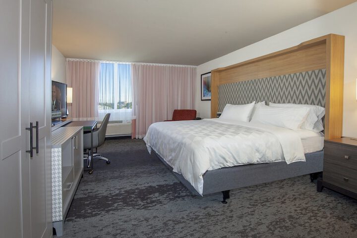 Room 47 of 116
