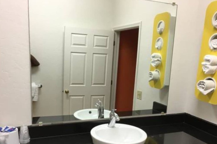 Room 80 of 87
