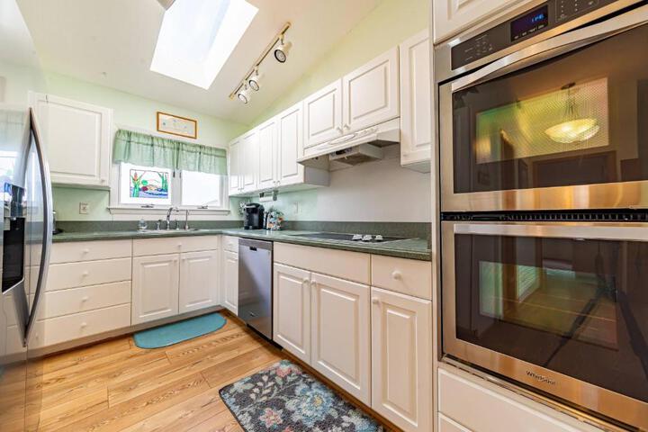 Duck R Way - Poteskeet Ocean View, 260 Yds to Beach, Pool, Hot Tub, Walk to Downtown Duck