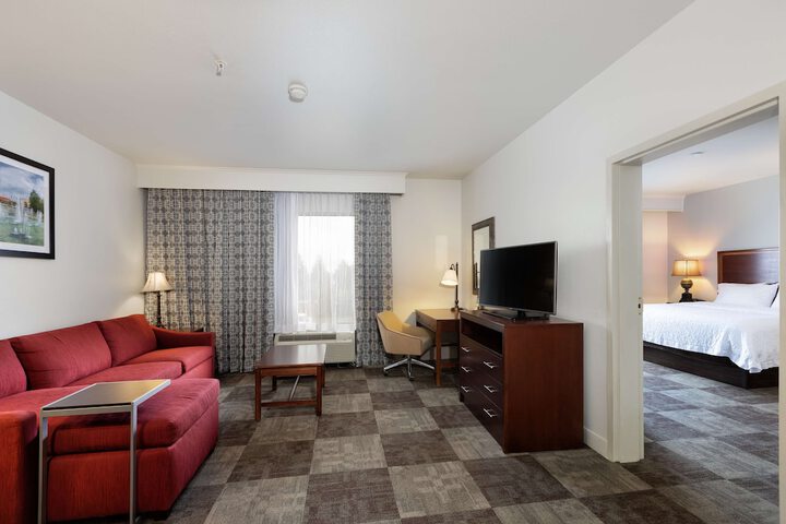 Room 43 of 57