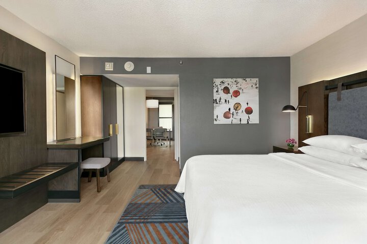 Room 47 of 101