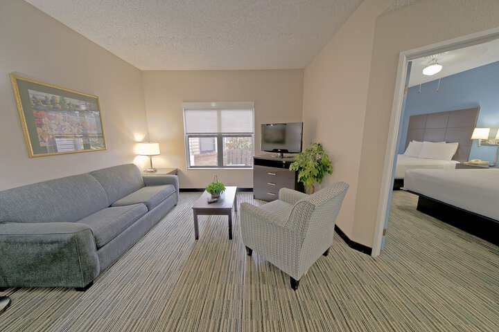 All Season Suites