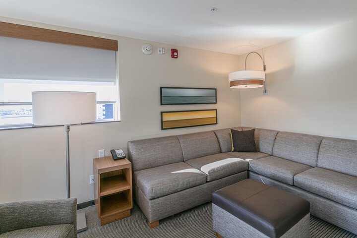 Hyatt Place Wilmington Riverfront