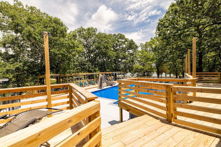 Terrace/Patio 32 of 37