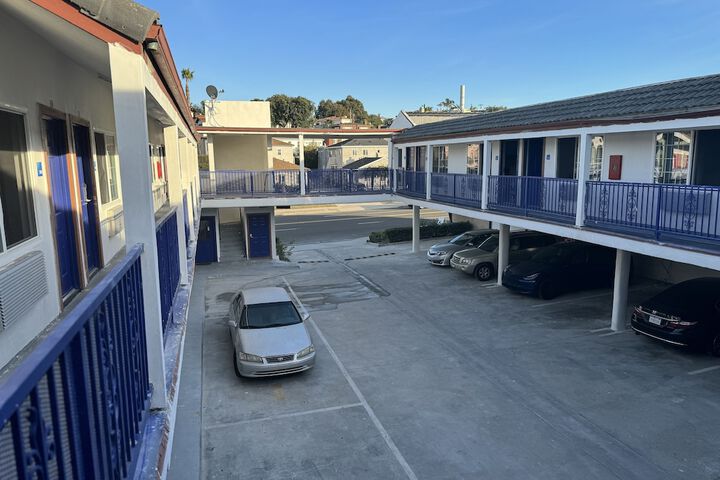 Hotel 3 of 37