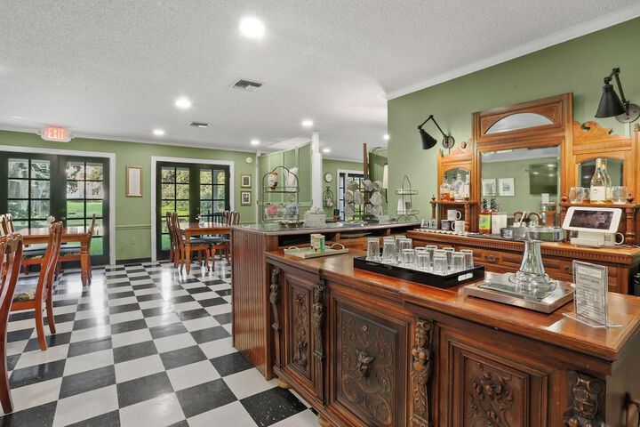 Greenwood Plantation B & B