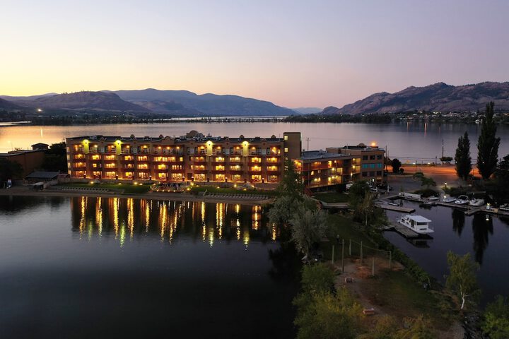 Hotel 7 of 78