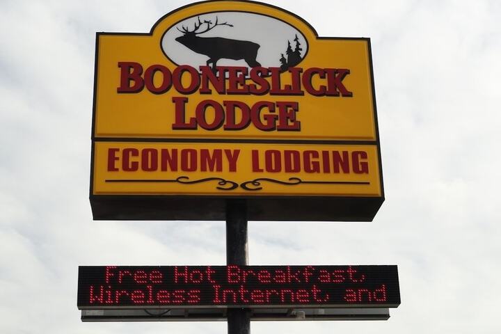 Hotel 3 of 36