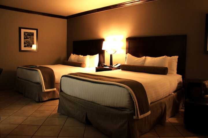 Room 14 of 42