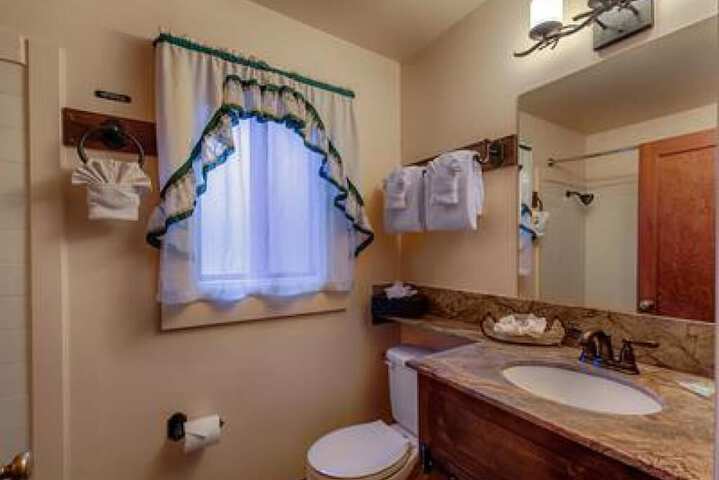 Cedar Glen Lodge
