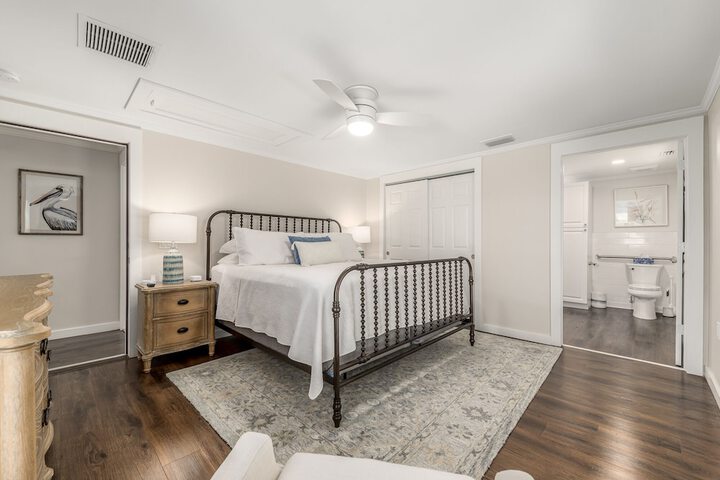 Room 104 of 234