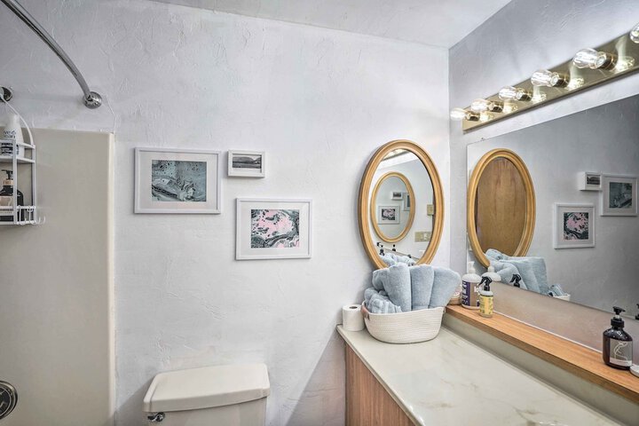 First-floor Hunter Condo 1 Mi to Slopes!