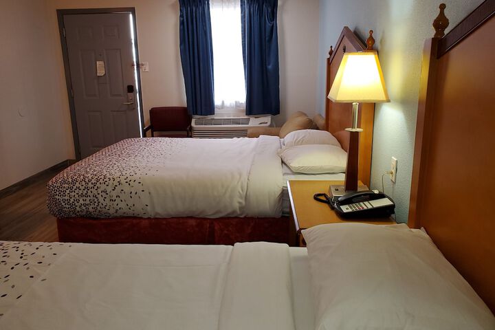 Room 37 of 54