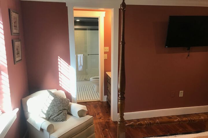 Room 26 of 64