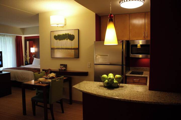 Room 17 of 31