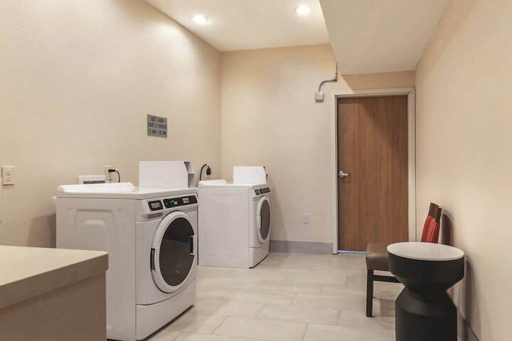 Fairfield Inn & Suites by Marriott Kansas City Shawnee