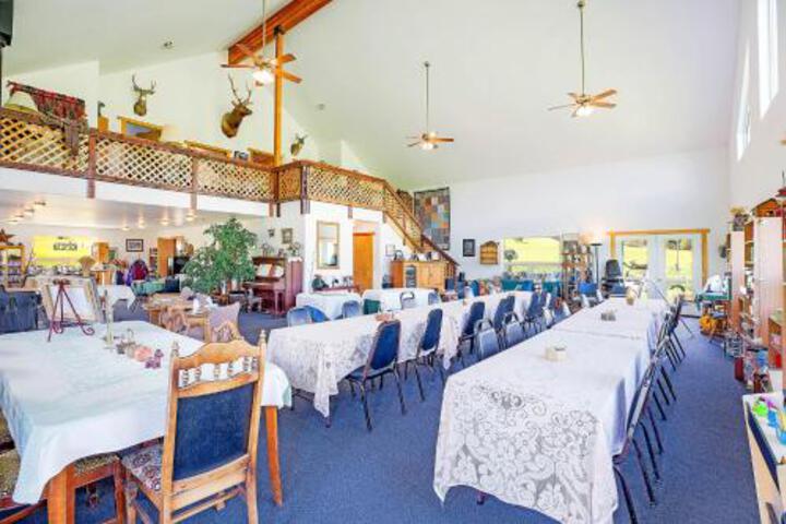Cosmos Cabin