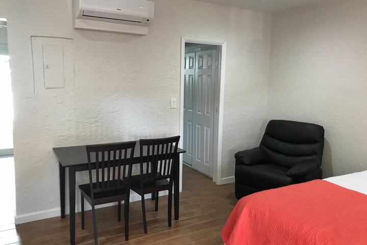 Room 43 of 50
