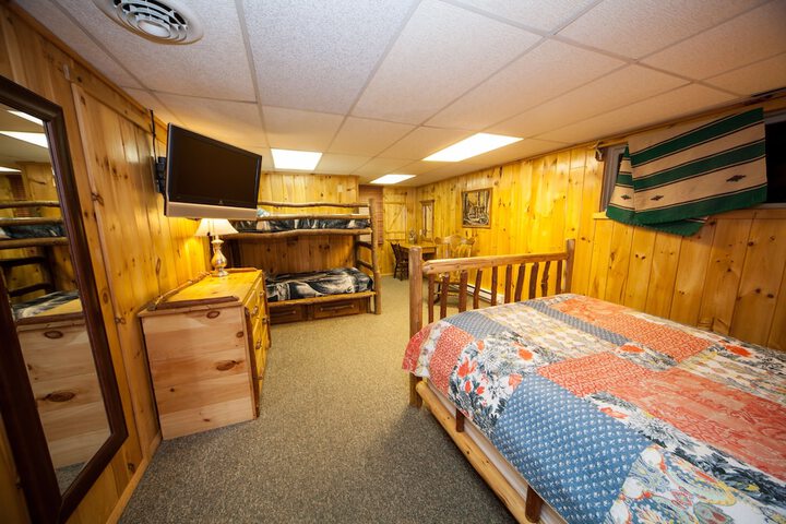 Room 26 of 86