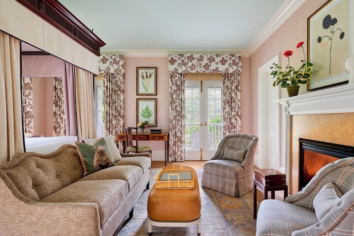 Mayflower Inn & Spa Auberge Collection